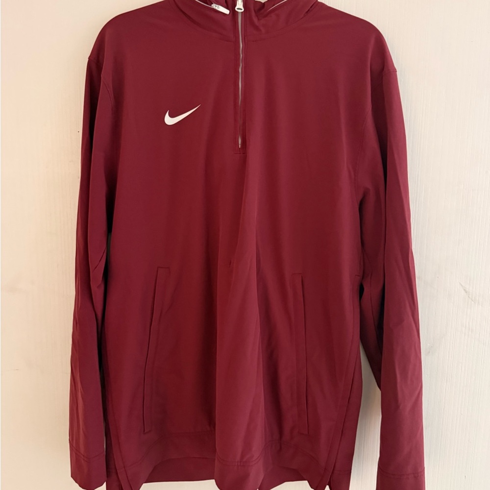 Nike Men's Burgundy Windbreaker